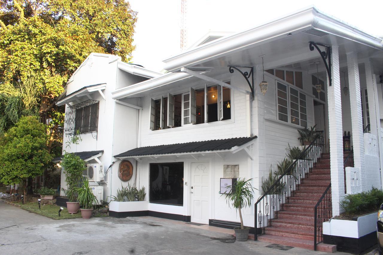 The White Bed And Breakfast Bacolod Exteriör bild