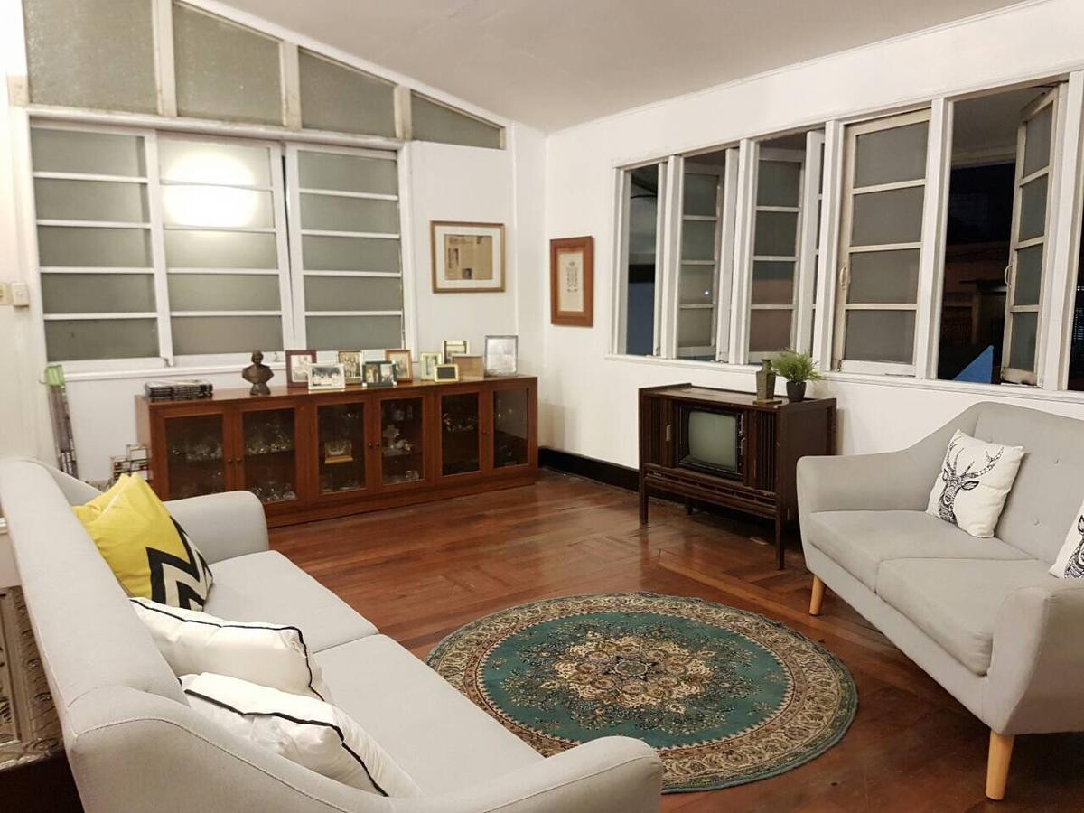 The White Bed And Breakfast Bacolod Exteriör bild