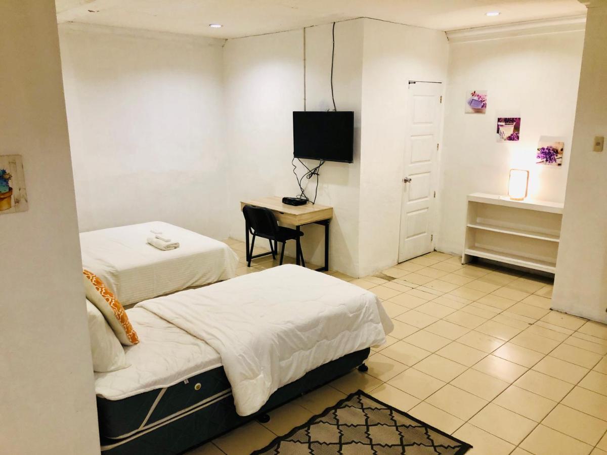 The White Bed And Breakfast Bacolod Rum bild